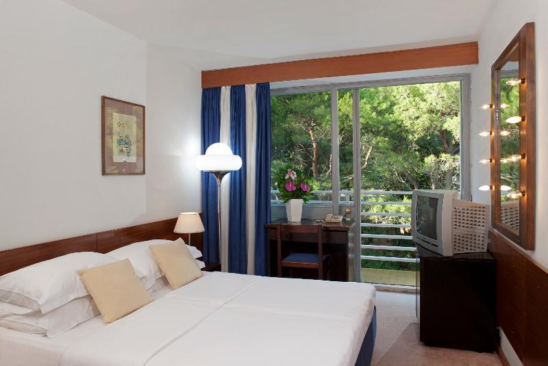 Bluesun Hotel Maestral เบรลา ภายนอก รูปภาพ